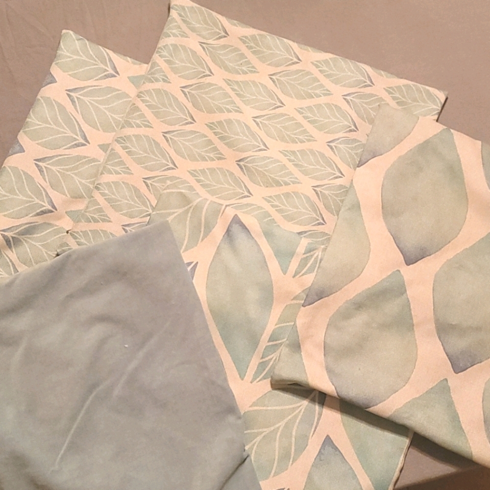 Set of 5 18" x 18" Decorative Pillow Cases in Aqua